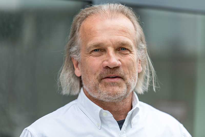  Arnulf M. Bultmann, Praxisinhaber, Arzt für Allgemeinmedizin 
    